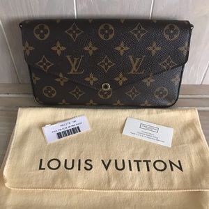 Authentic Mono Louie Vuitton Pochette Felicie!!!